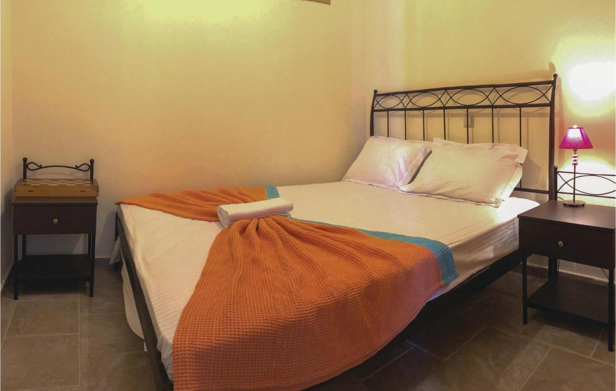 Amazing Home In Koroni With Wifi Eksteriør bilde