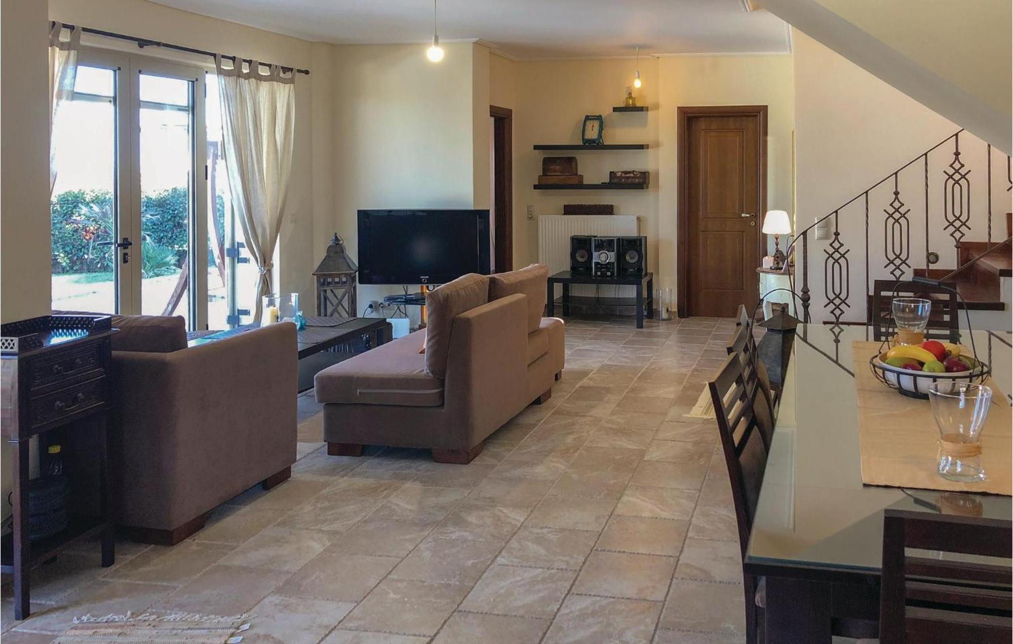 Amazing Home In Koroni With Wifi Eksteriør bilde