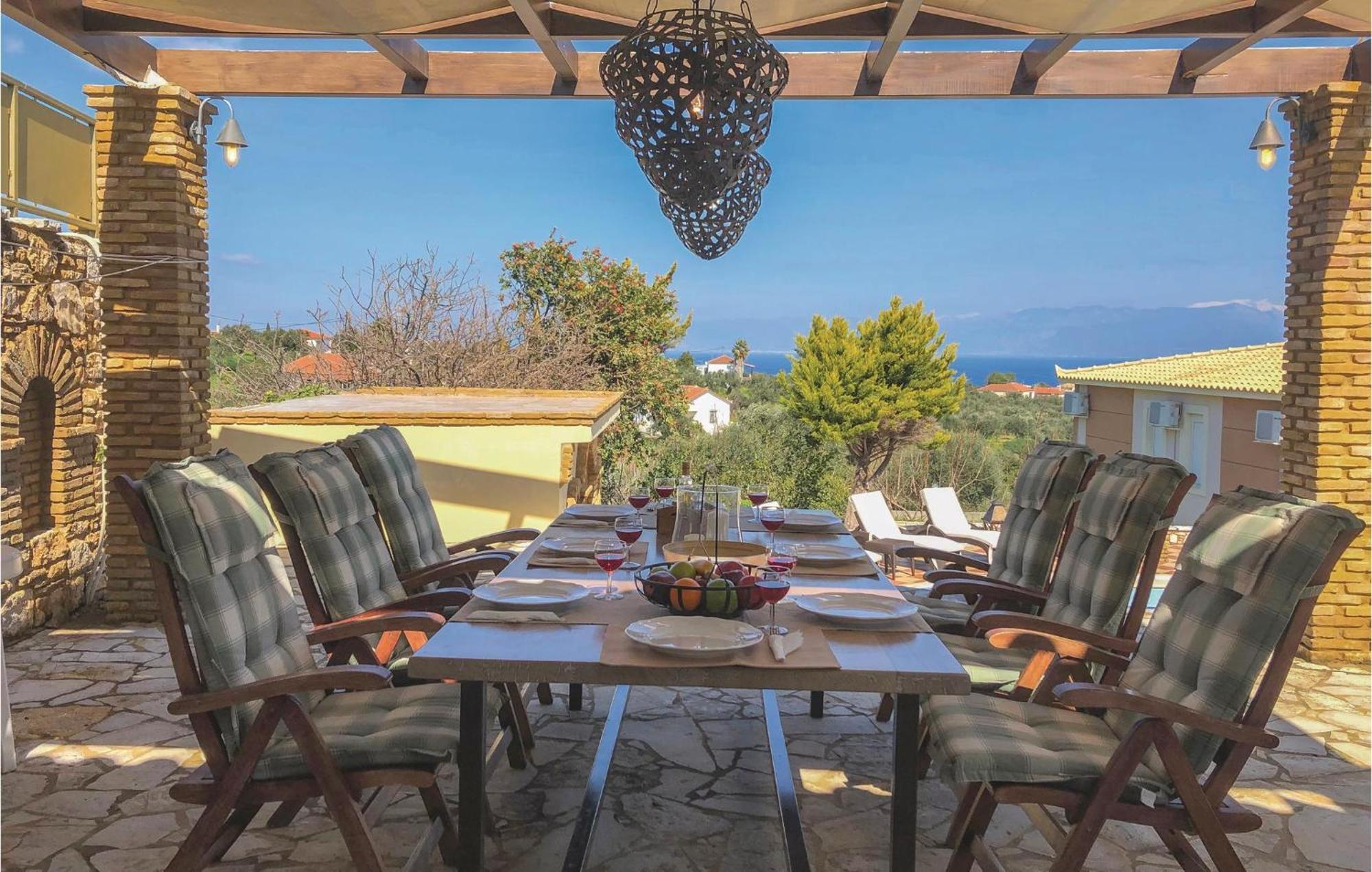 Amazing Home In Koroni With Wifi Eksteriør bilde