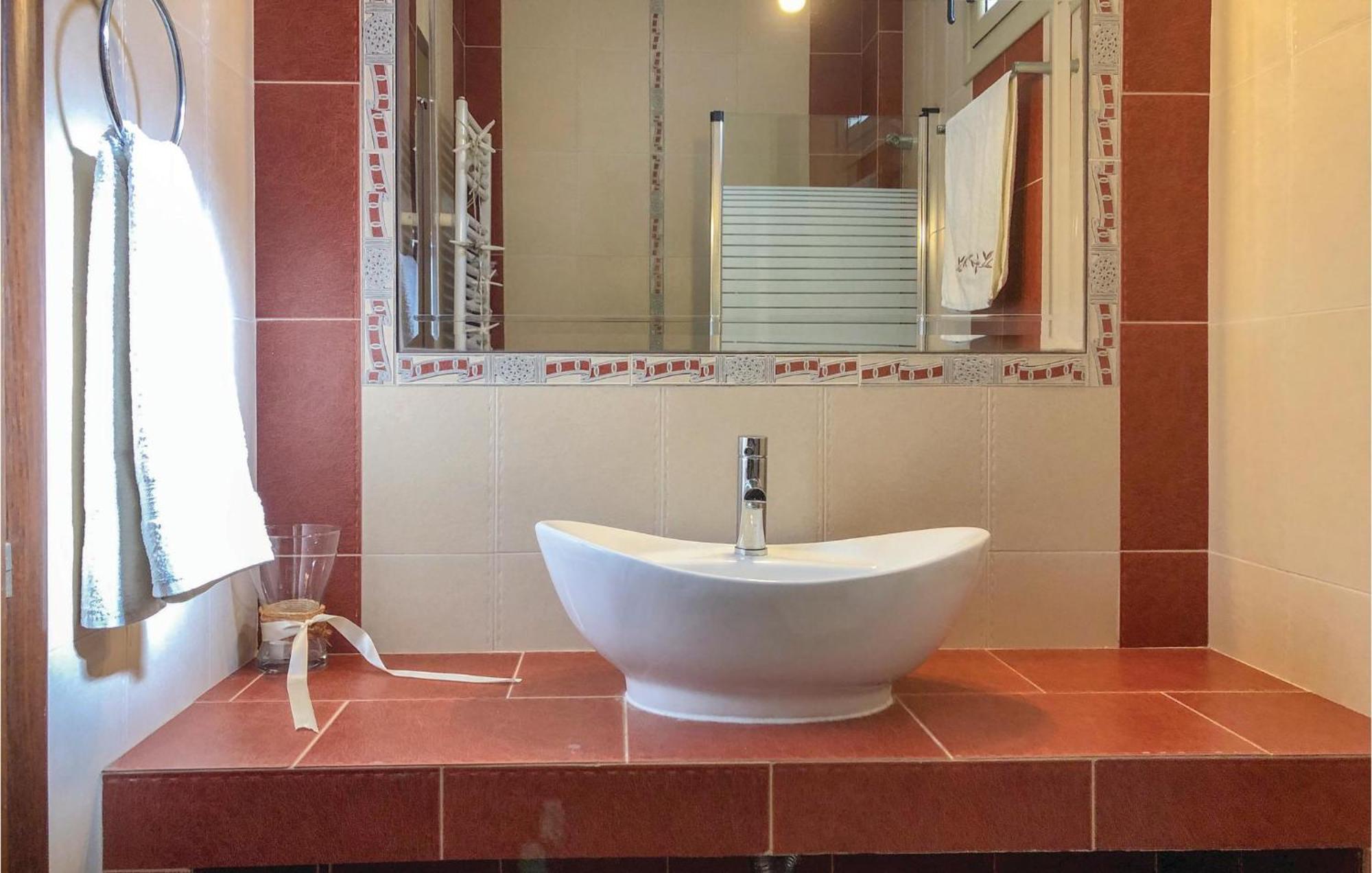 Amazing Home In Koroni With Wifi Eksteriør bilde